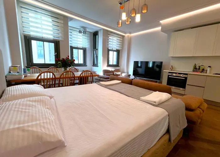 Taksim360 Residences *